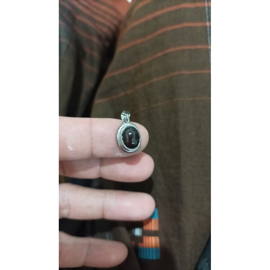 Liontin galih asem tua alami