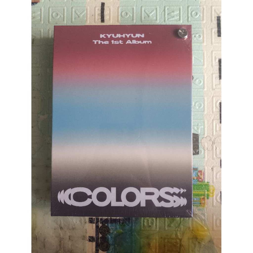 ALBUM KYUHYUN SUPER JUNIOR SUJU COLORS COLOR SWATCH BOOK SEALED