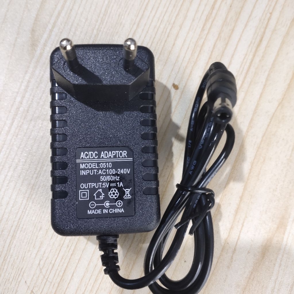 Adaptor 5V 1A/2A (5.5mm x 2.5mm)  STB,HTB-3100,Router,spliter DLL Elektronik Computer