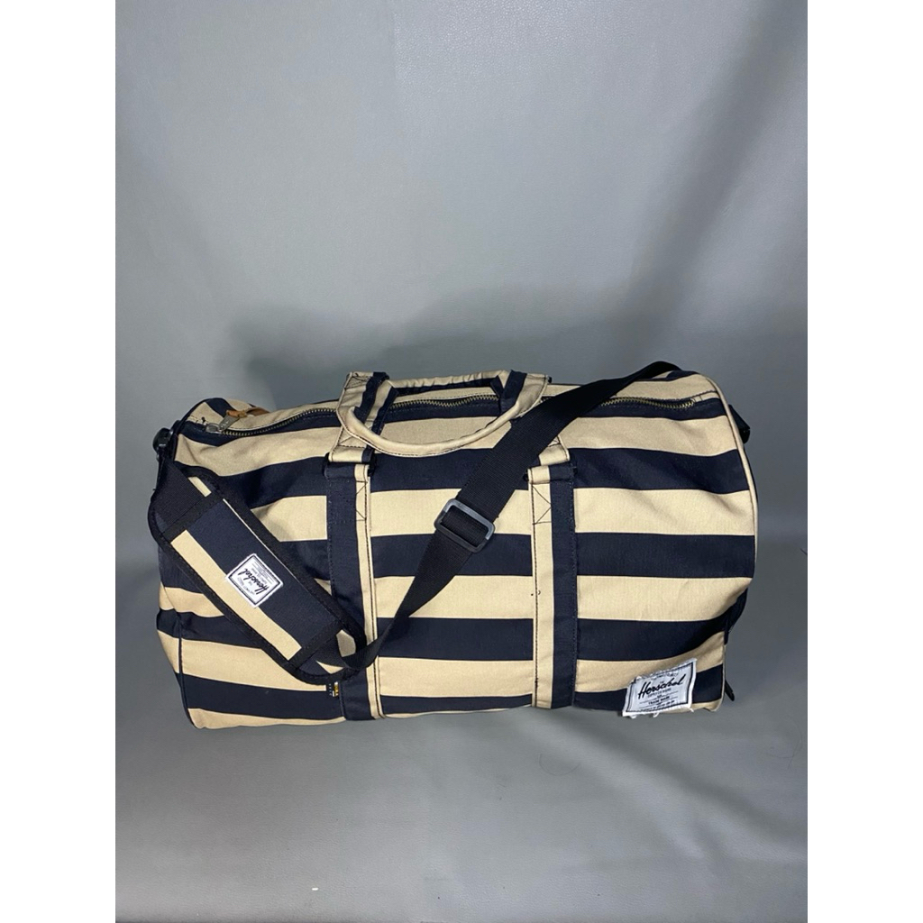 Herschel Heritage Duffle 43L Bags/ Herschel Novel Carry On Duffle 43L Bag/tas duffel HERSCHEL / duff