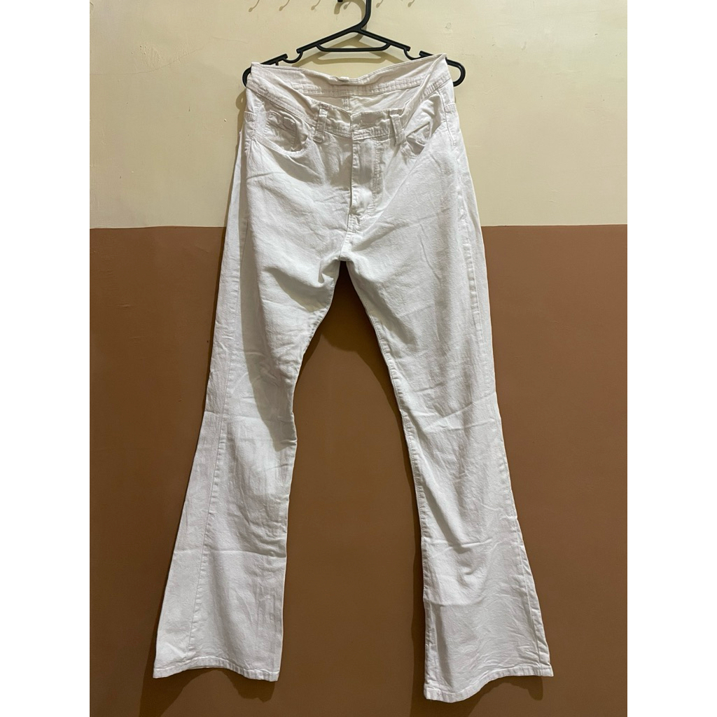 preloved celana putih cutbray