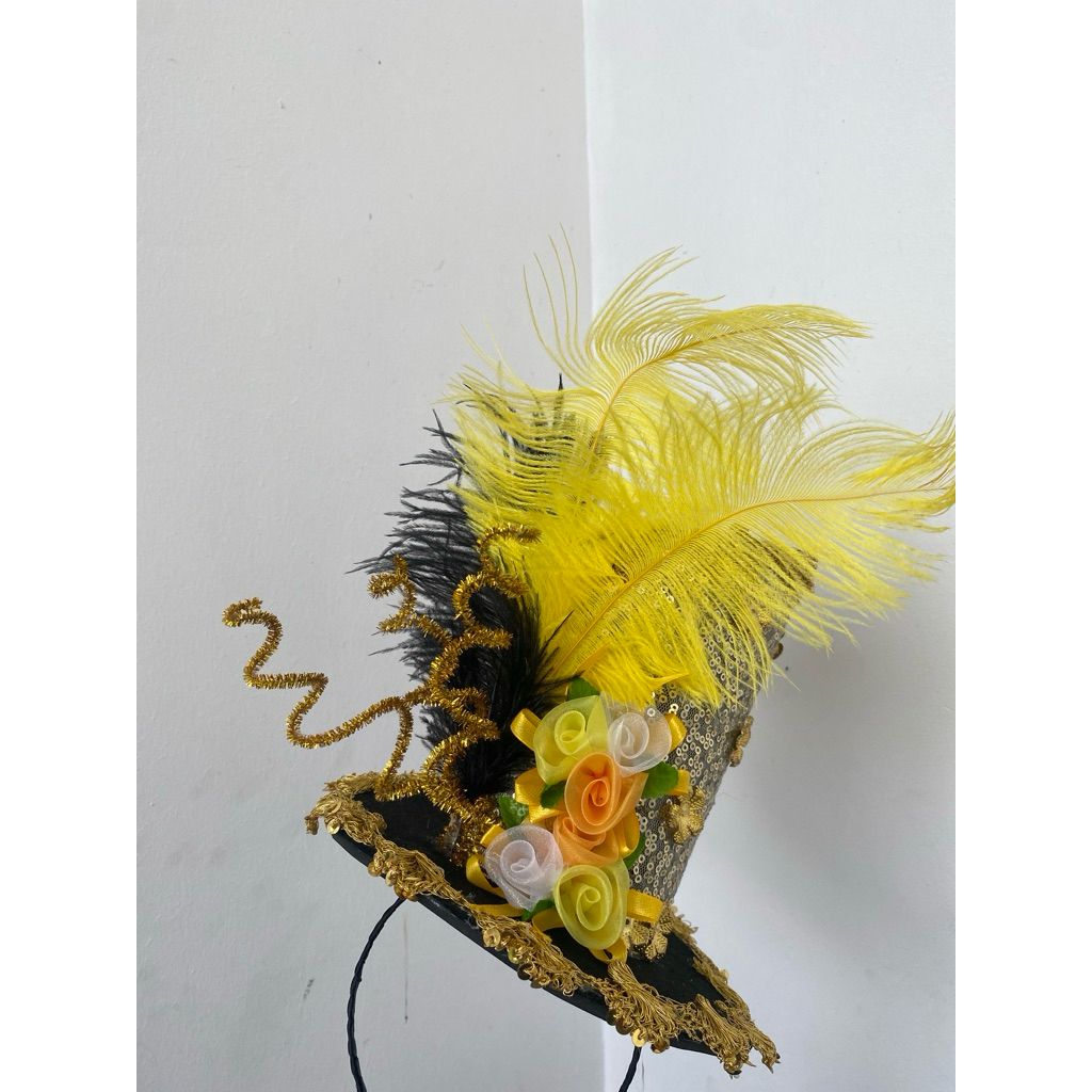 Aksesoris mayoret bulu .Topi bandu mayoret