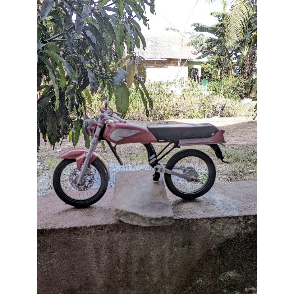 miniatur motor GL kotak herex ,bisa bongkar pasang