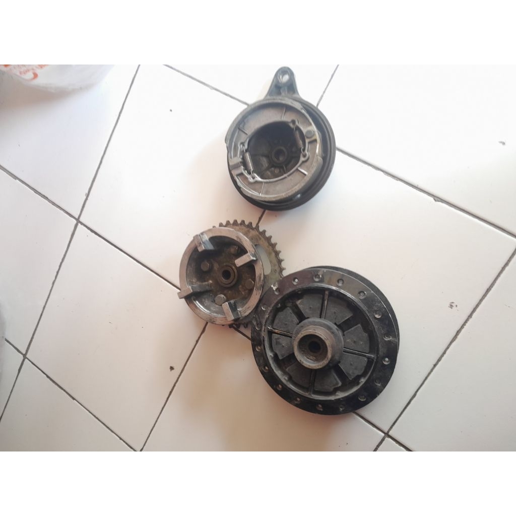 tromol belakang suzuki rgr