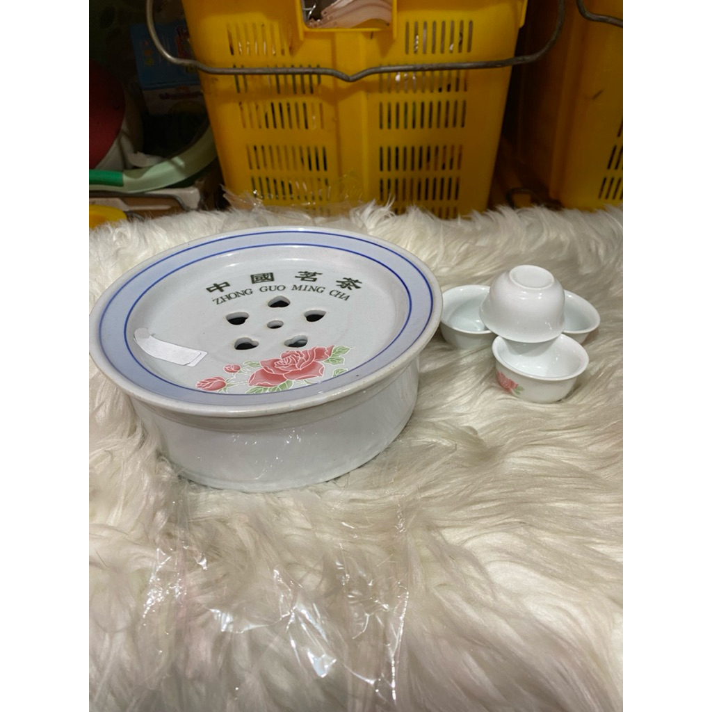 PL Mangkok Keramik Besar dan Kecil 4 biji Putih Motif Bunga