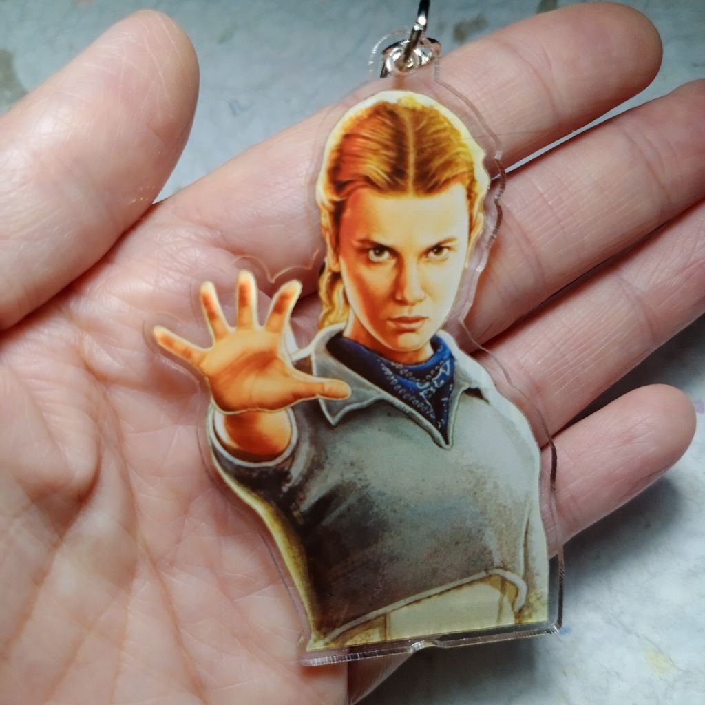 ganci ELEVEN digital Art Stranger Things  keychain gantungan kunci Eleven Stranger Things