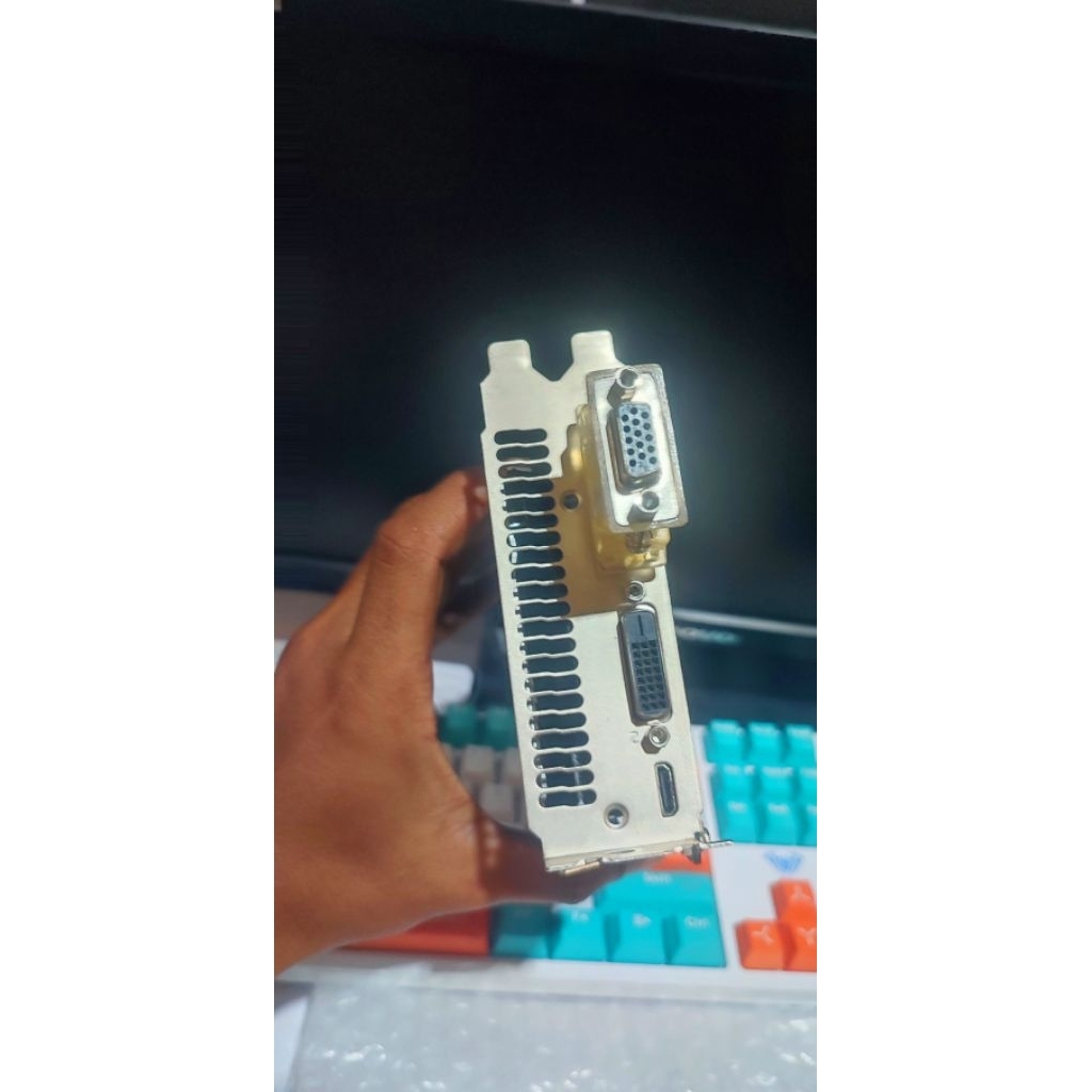 GTX 650TI 1GB DDR5 128BIT