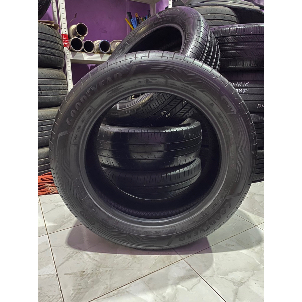 Ban Mobil Goodyear Assurance Maxguard 235/55/R18 Second/Bekas Tahun 2023 Adan Tambalan satu