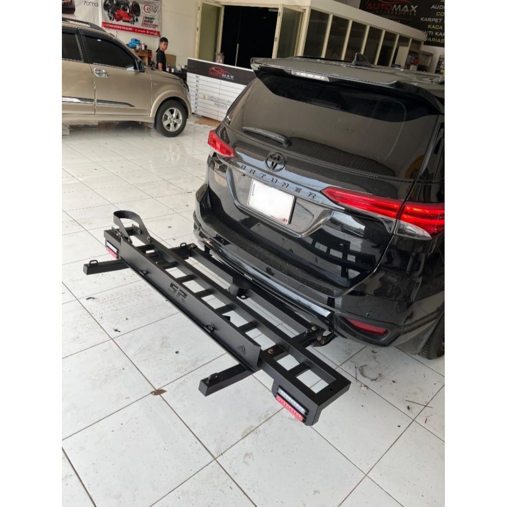 Towing Anhang Gendong / Pengaman Bumper Belakang Besi Pengangkut Sepeda dan Motor Khusus Mobil All N