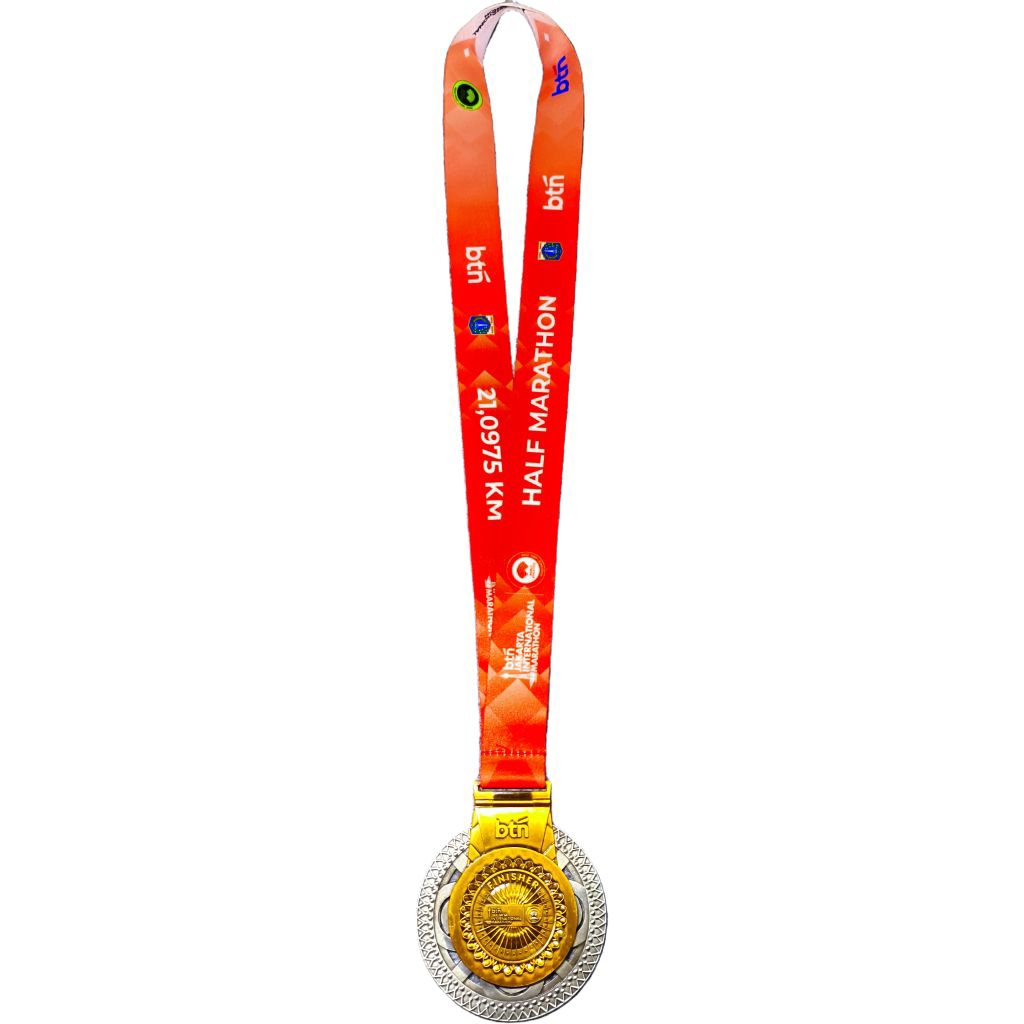 Medali Finisher HM Running Event Lari BTN Jakarta International Marathon 2025 - Jakim 21K