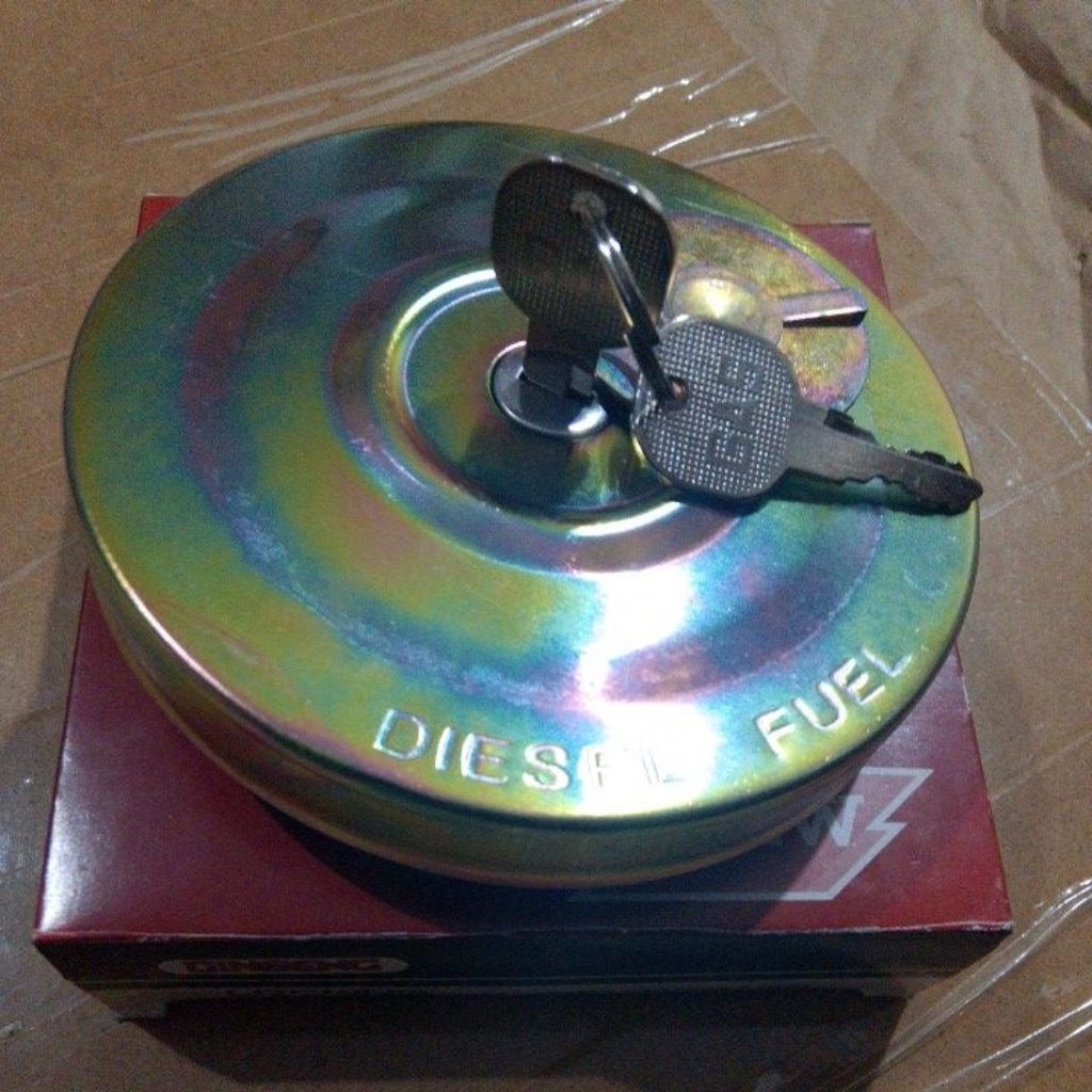 FUEL CAP TUTUP TANGKI SOLAR PS190 MC000139