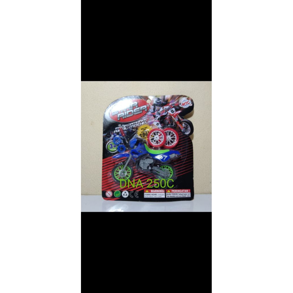 mainan DNA250C