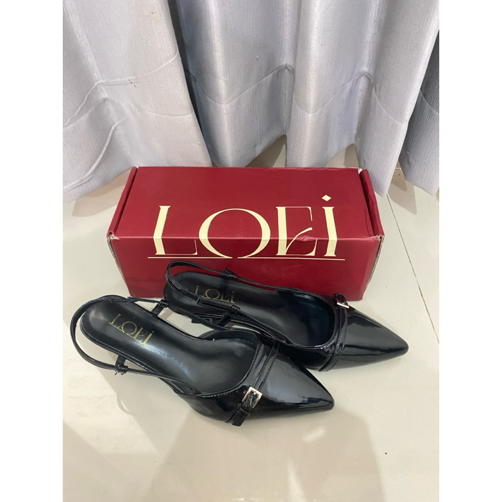 pl high heels loei hitam glossy