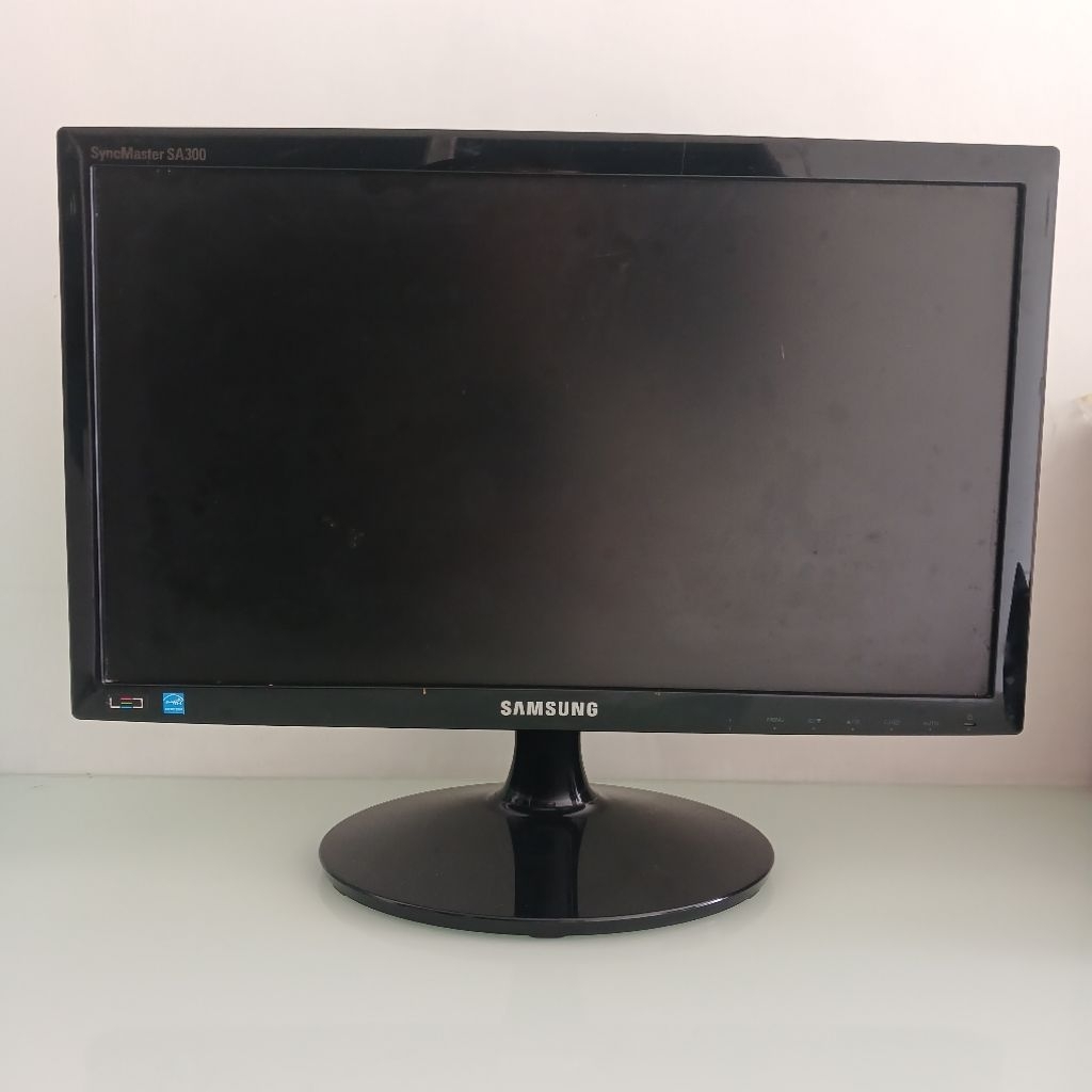 (rusak) Monitor LCD Samsung Syncmaster SA 300
