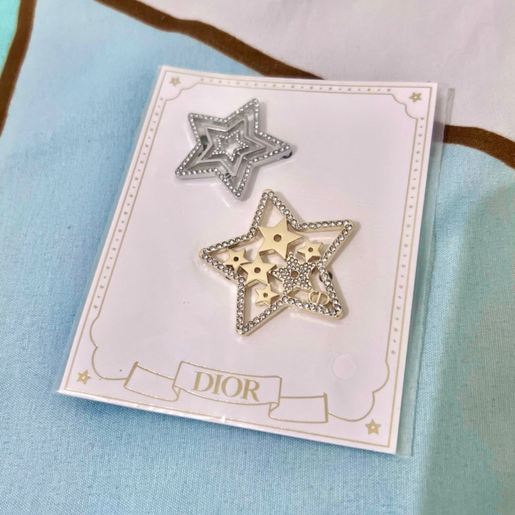 Dior Star Hairclip GWP HOLIDAY 25 | Authentic gift Parfums Christian Dior