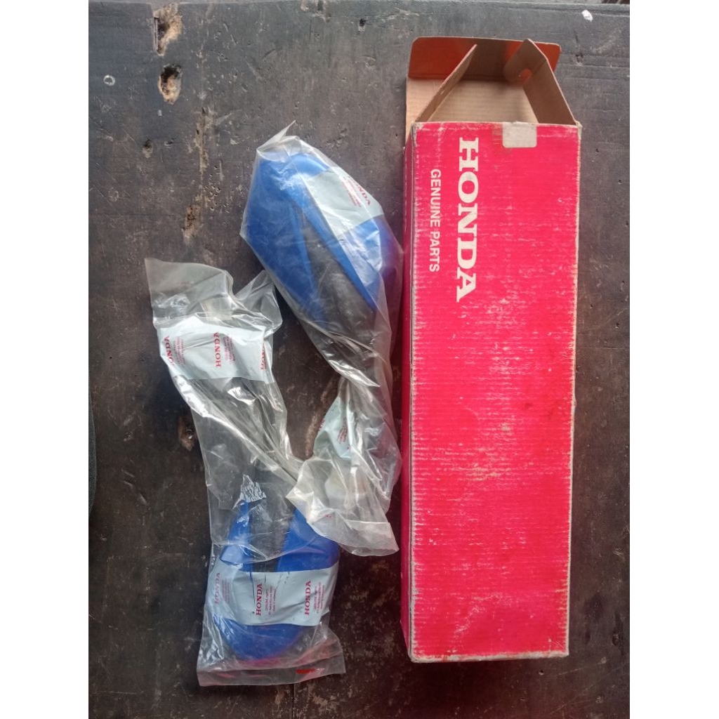 spion Vario karbu 110 lama, original nos warna biru