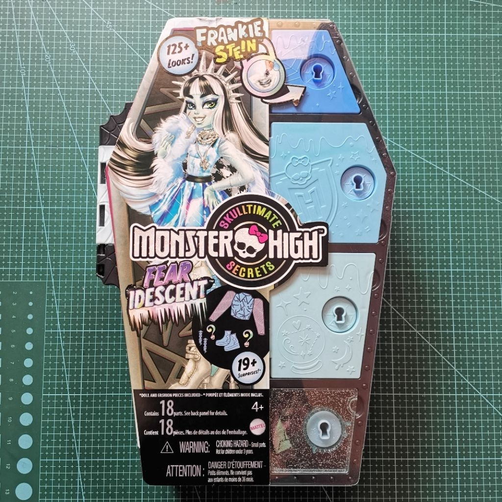 Boneka Barbie Monster High Original