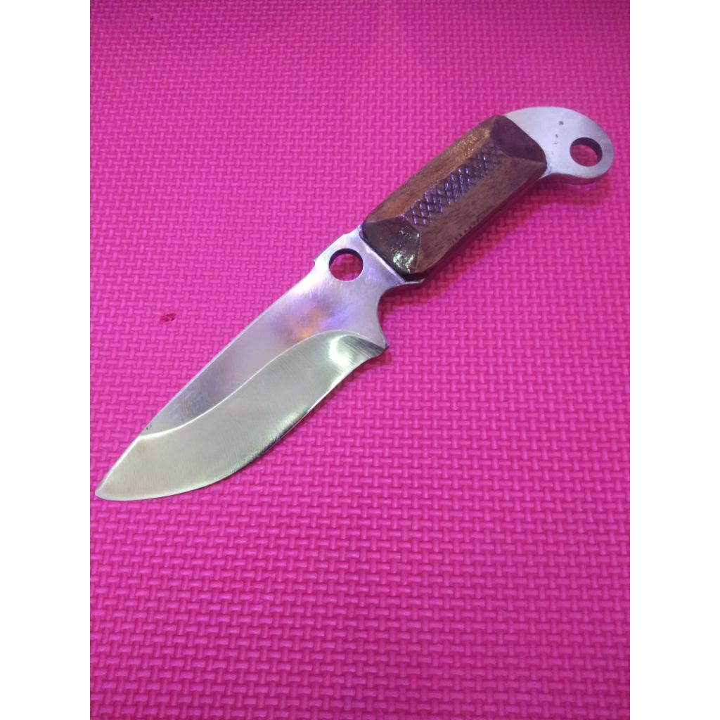 model pisau Bowie skinner survival baja D2 Germany