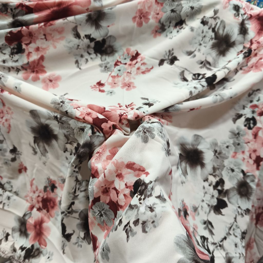 Kain Wolpeach Motif Sakura Blossom – Tekstur Mewah, Elegan, dan Mengembang untuk Kebaya, Gaun Pesta,