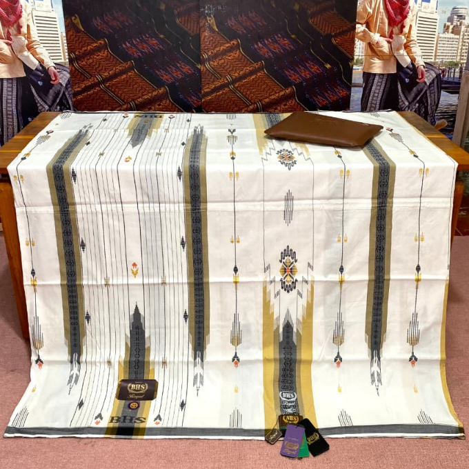 SARUNG ROYAL SCA PUTIH CERAH SARUNG PRIA DEWASA BHS