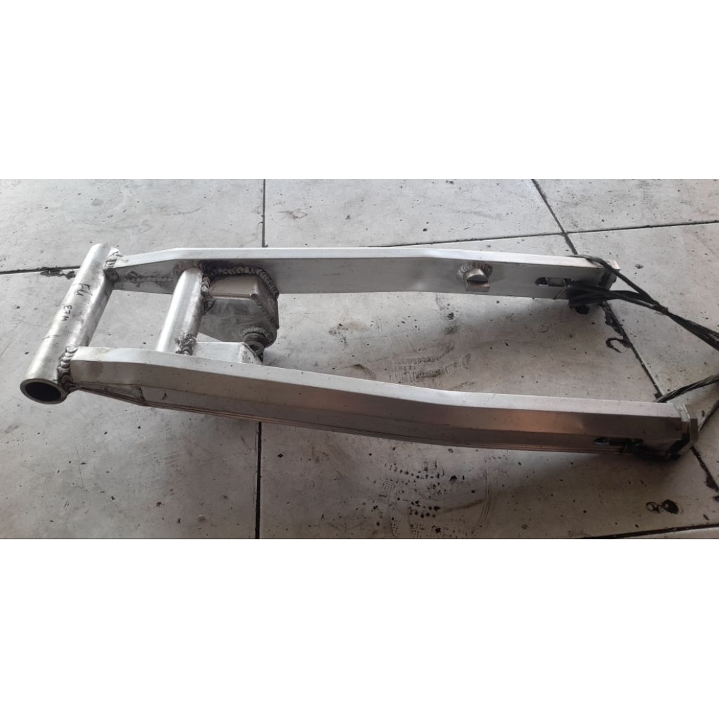 swing arm satria fu alumunium rd racing