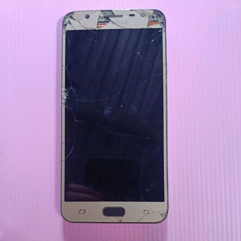 mesin Samsung J7 prime hidup