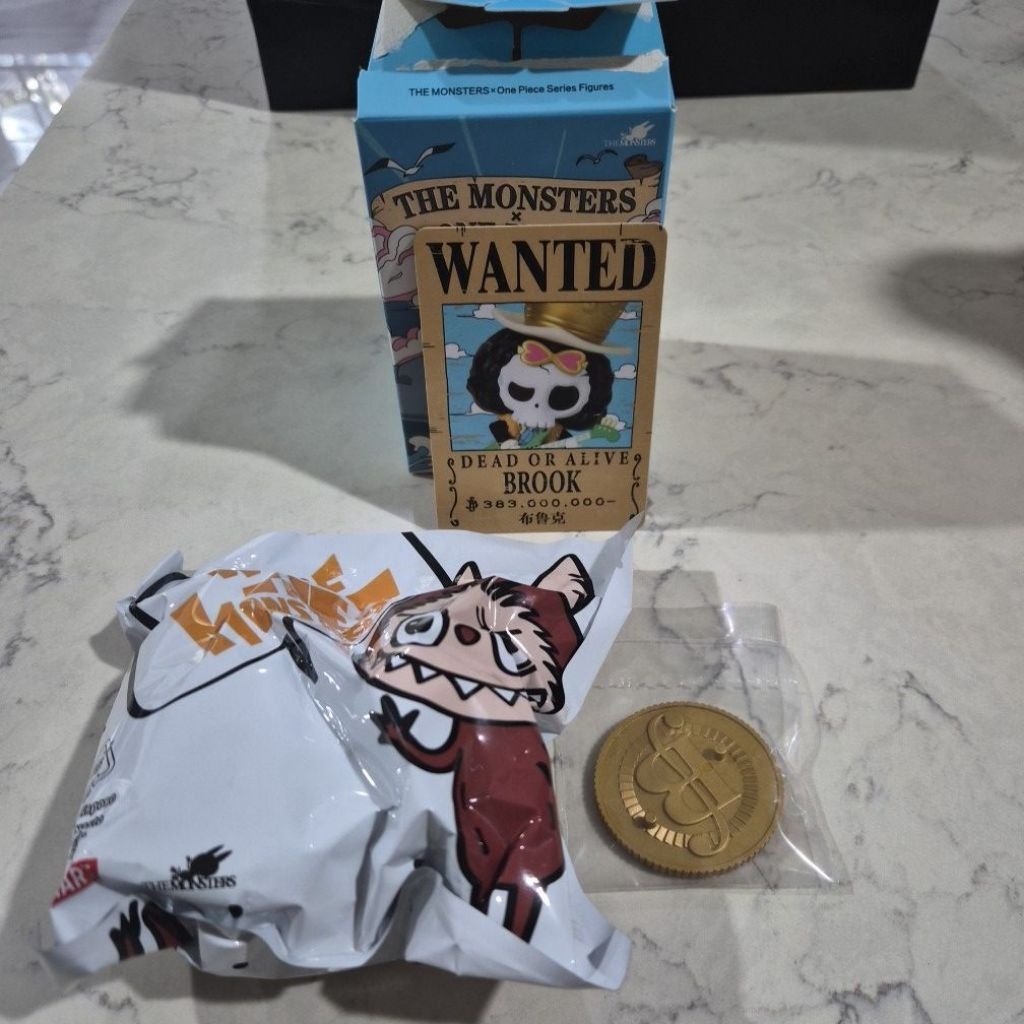 Labubu one piece BROOK