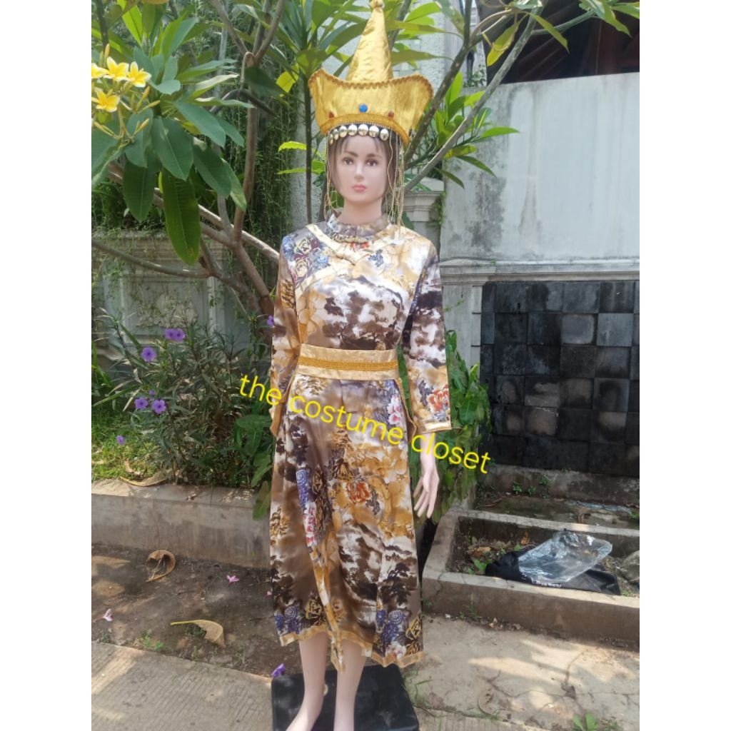 mongolian girl costume (kostum wanita negara mongolia)