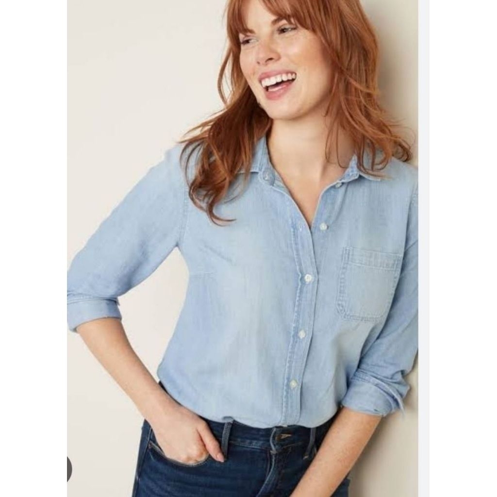Old Navy Kemeja Denim The Classic Shirt