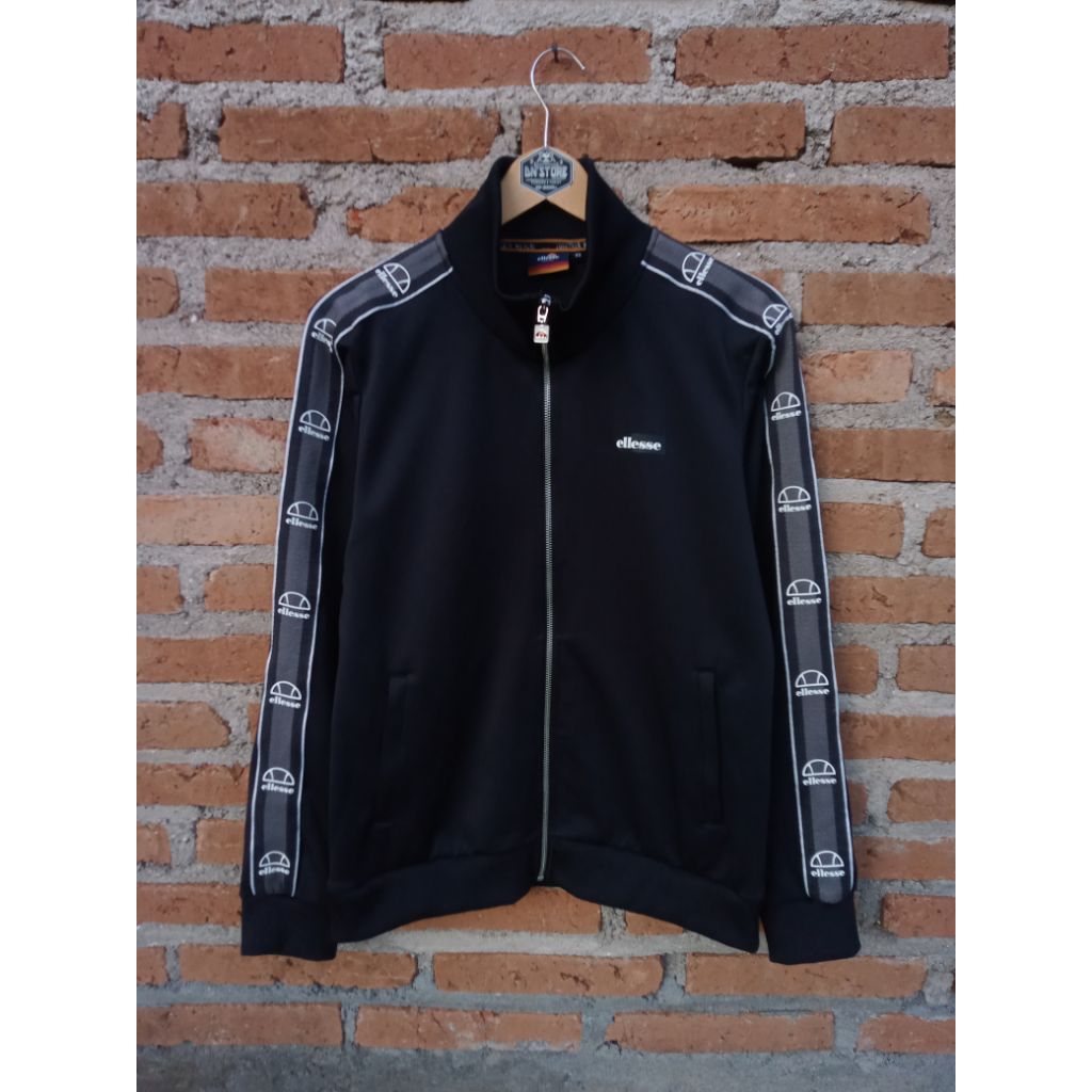 Tracktop Ellesse Tapped