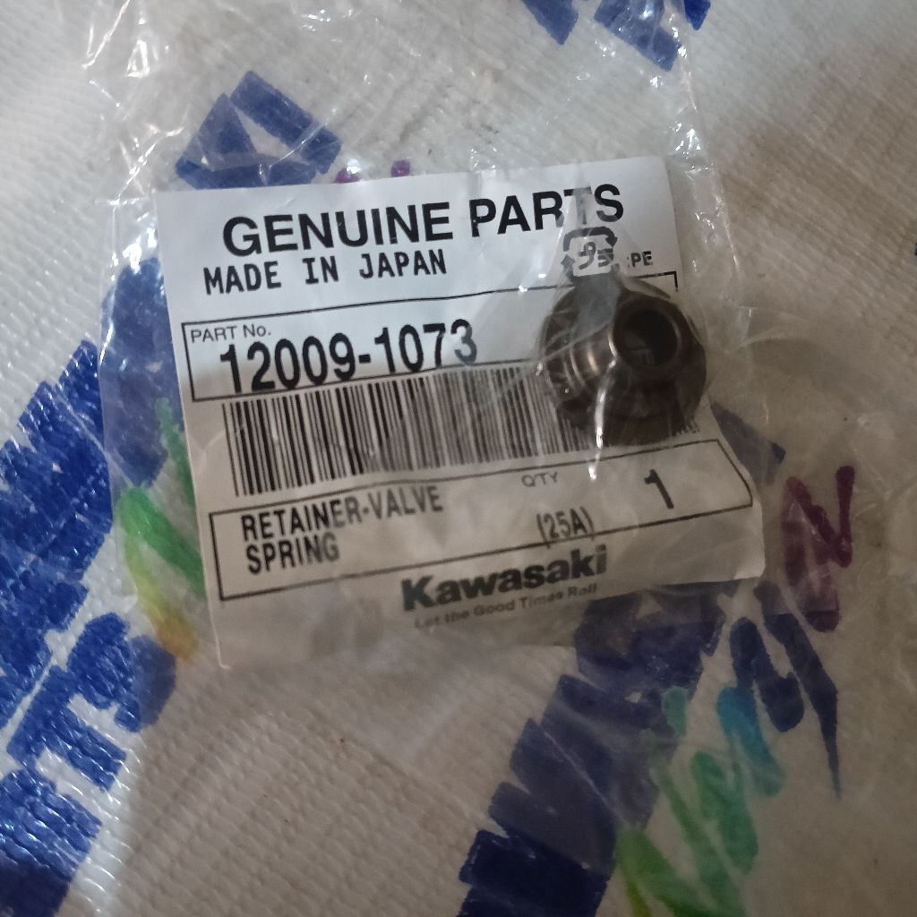 tatakan klep retainer dudukan klep Kawasaki blitz ZX 130 edge athlete original