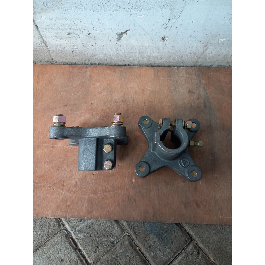 Wheel Hub / Sambungan Roda Traktor Roda Dua DF151, AMEC, Agrindo, KB120