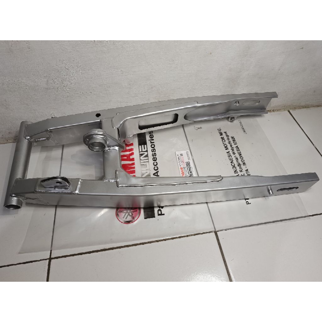 SWING ARM SASIS CAPIT UDANG 3C1 YAMAHA VIXION NEW 2012 - 2018