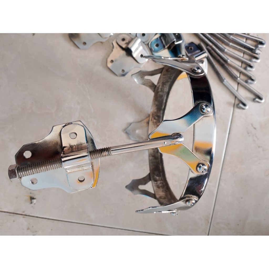 lug v penarik ring kendang tabla Tak Dut