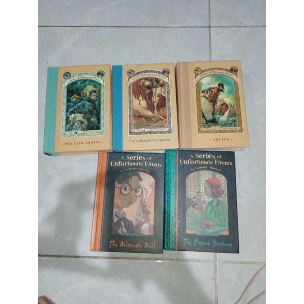 Novel A Series of Unfortunate Events