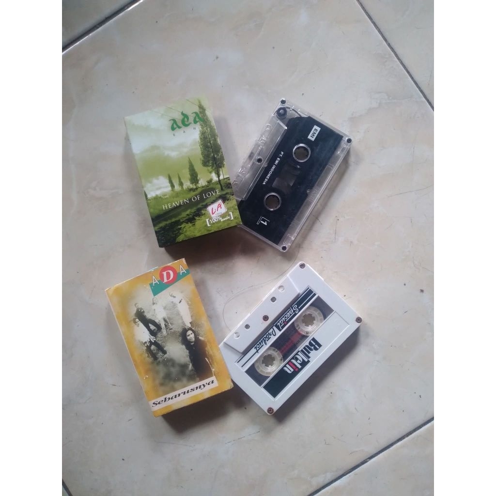 kaset pita ADA BAND