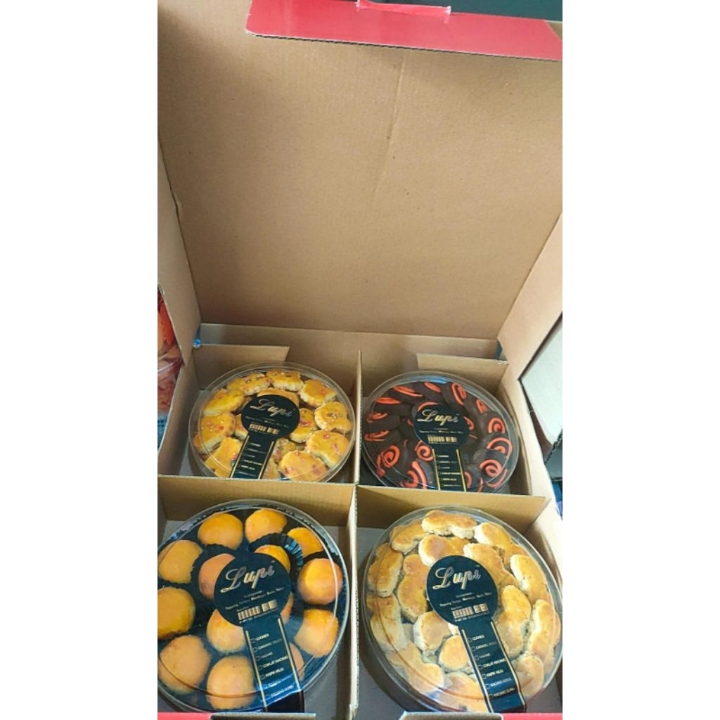 Paket kue kering kue lebaran ku natal kue Imlek 4 toples 250gr