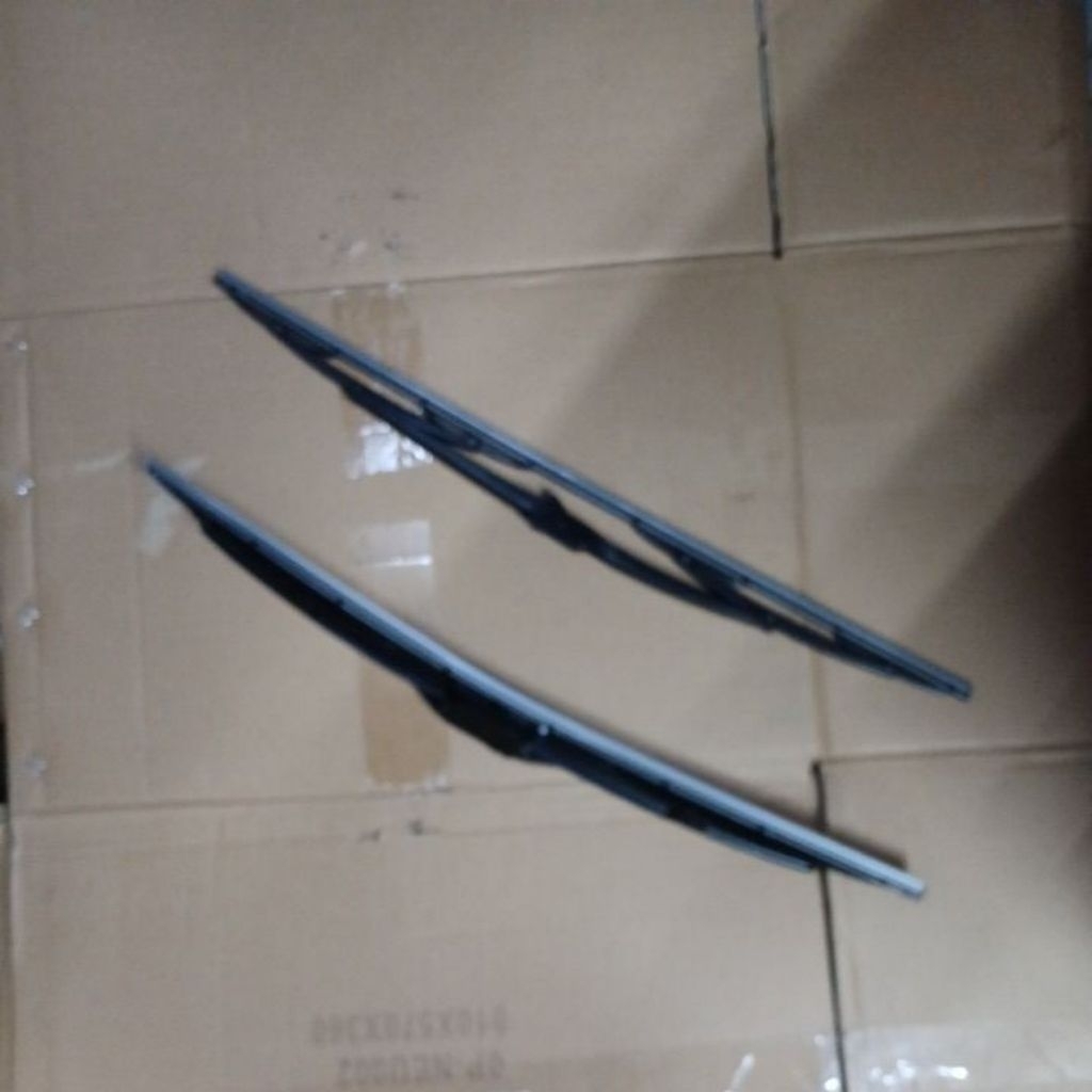 wiper kaca depan bmw e34 made in china harga sepasang