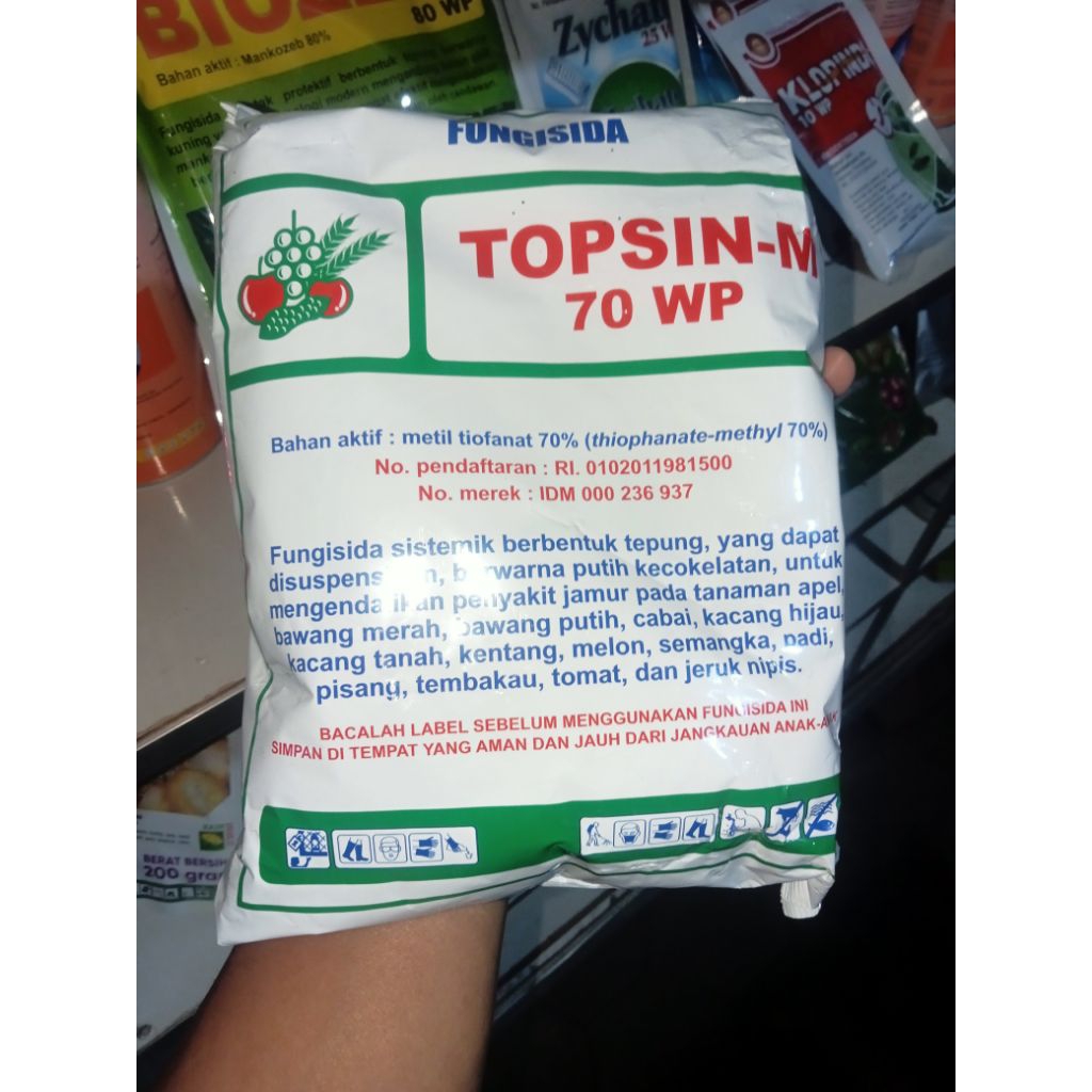 TOPSIN 70WP FUNGISIDA SISTEMIK BAHAN AKTIF:METIL TIOFANAT 70%