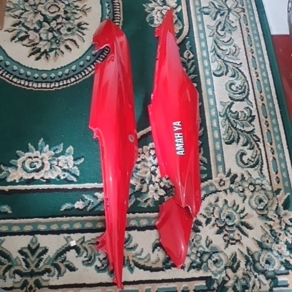 Body sayap belakang kiri kanan cat baru merah suzuki spin