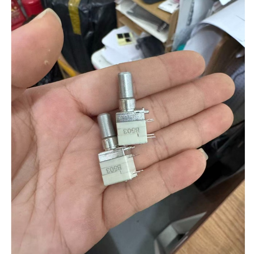 Potensio Volume On Off HT Weierwei VEV 3288 3288S V16 V18 Teno TN322 Firstcom FC77 Suicom SH135 Olin