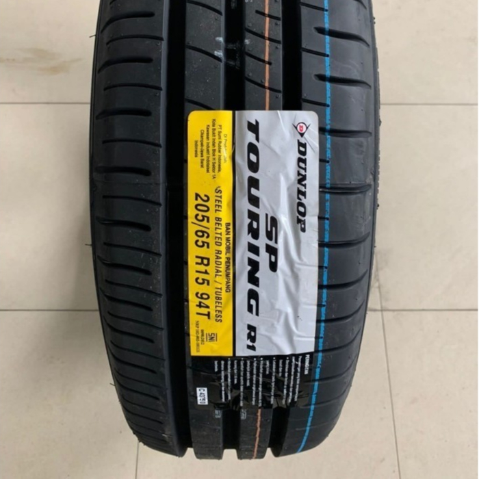 Dunlop SP Touring R1 205/65 R15 Ban Mobil