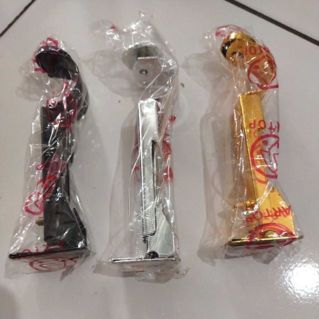 BRAKET/PENYANGGA PIPA GORDEN