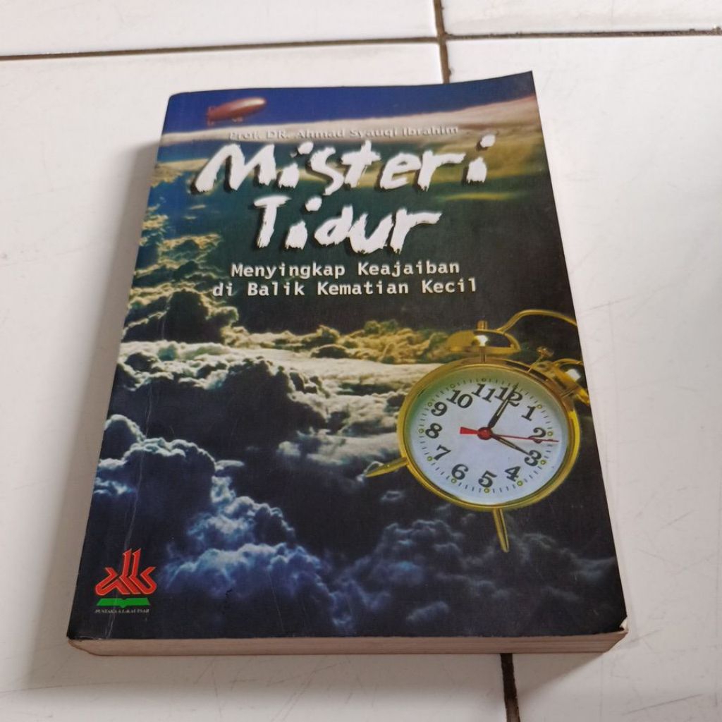 Buku Misteri Tidur Menyingkap Keajaiban di Balik Kematian Kecil