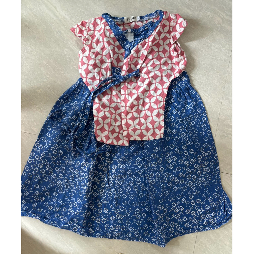 Dress Batik Anak Kiyomi 5-6 tahun