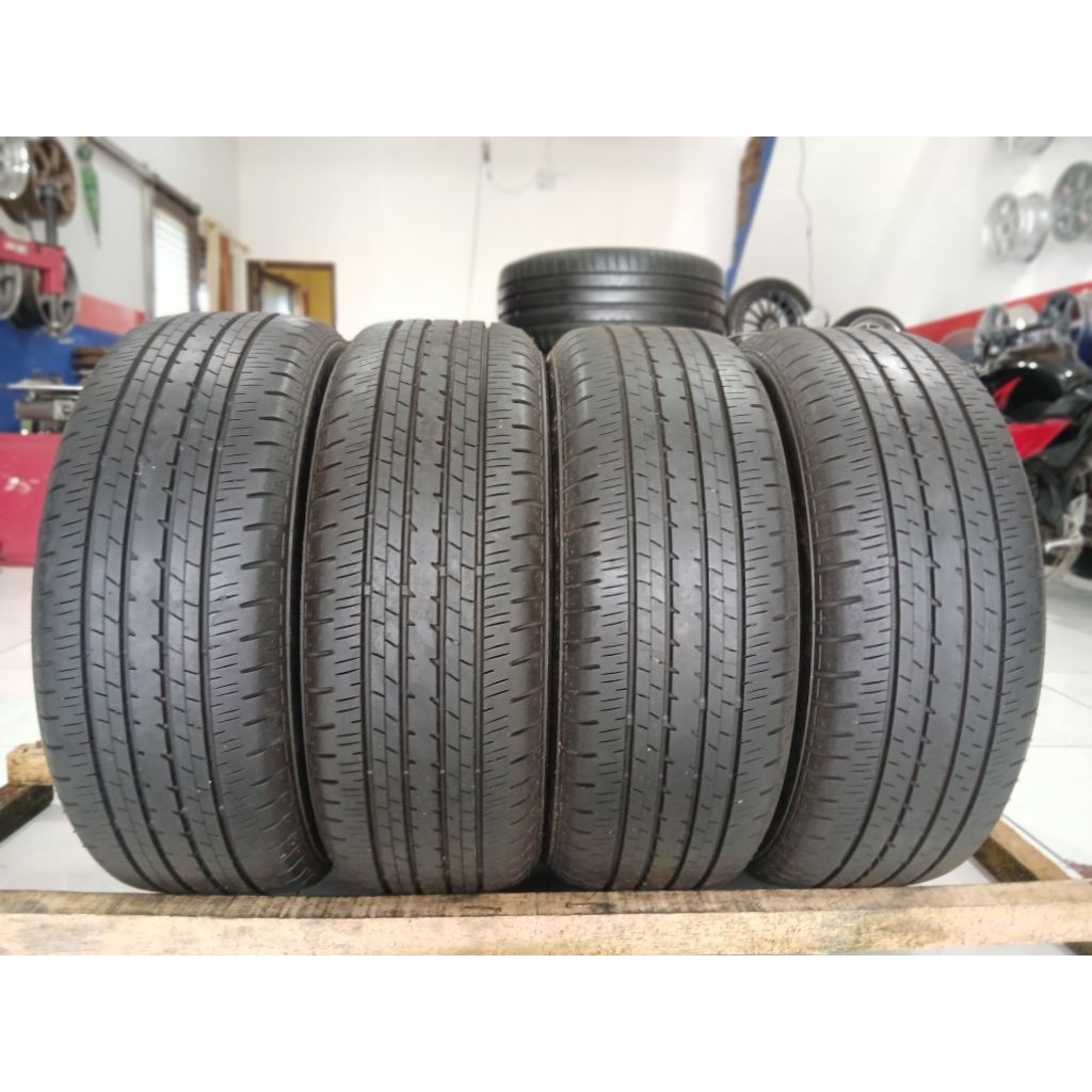BAN BRIDGESTONE TURANZA ER33 215/55R17