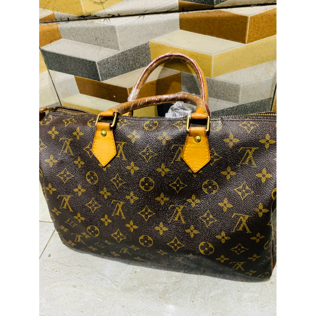 preloved speady Lv kulit matang