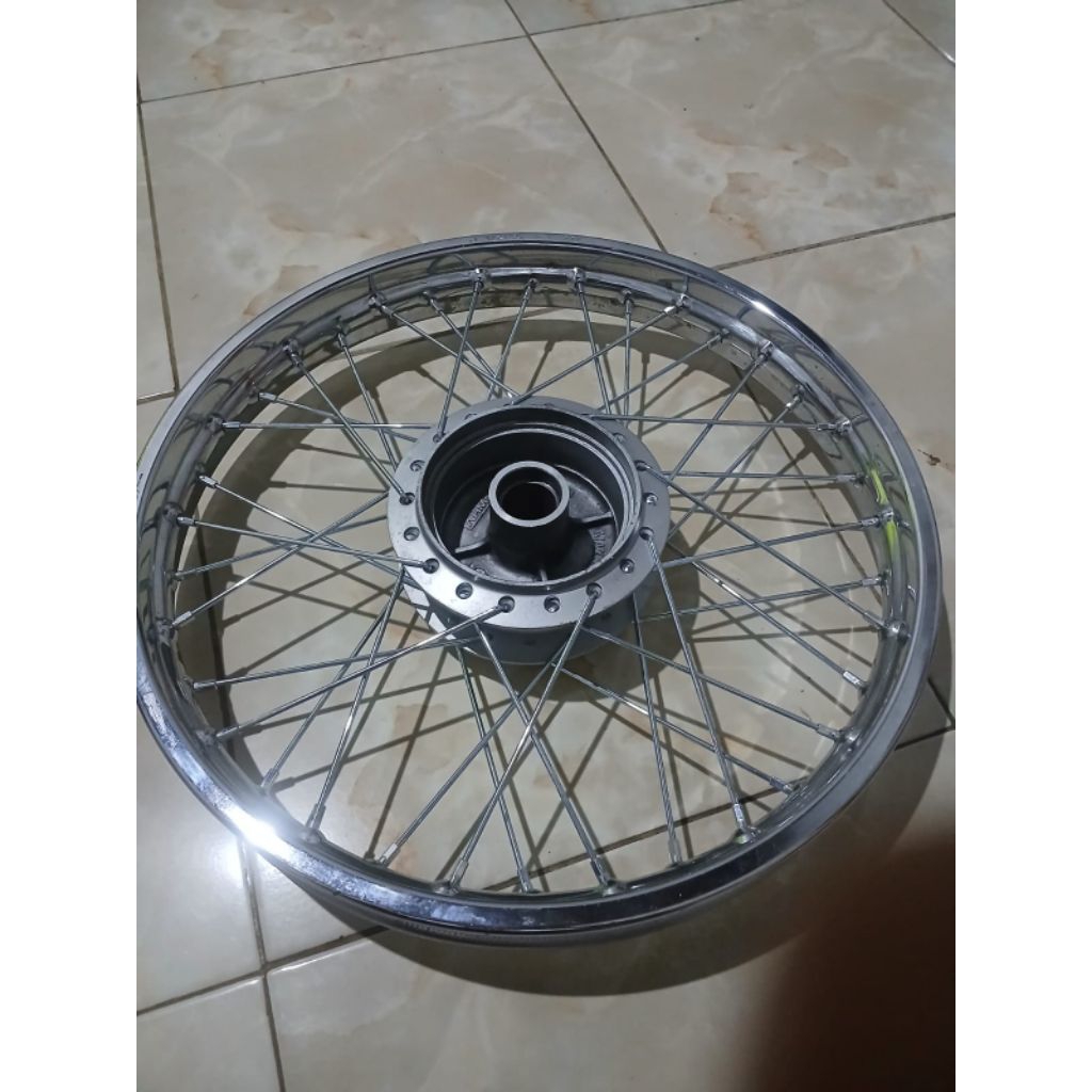 PELEK BELAKANG JARI-JARI MOTOR HONDA REVO ABSOLUTE PNP KARISMA REVO OLD FIT NEW SEKEN