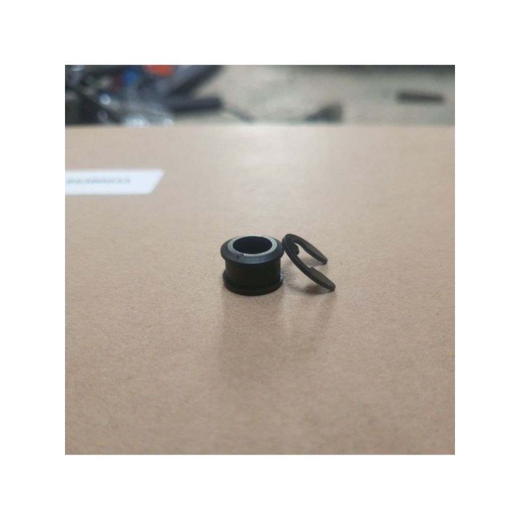 sil bos bushing kabel transmisi selector persneling Estilo Suzuki Ertiga,splash,wagon R