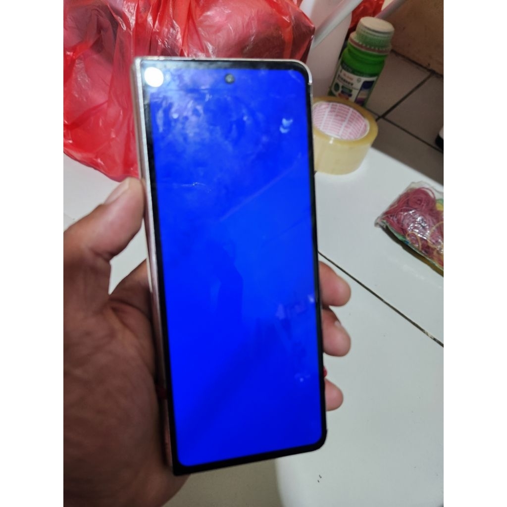 lcd depan Samsung z fold 4